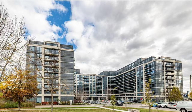 1017 - 372 Highway 7 E