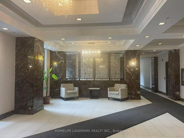 1017 - 372 Highway 7 E