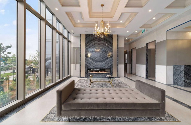 1301 - 20 Gatineau Drive N