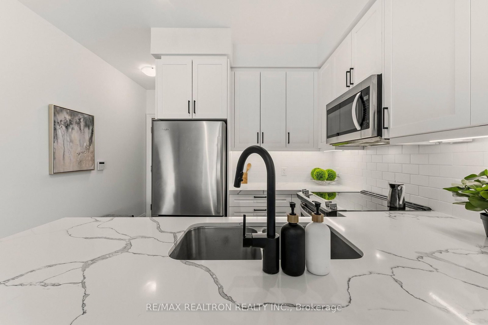 20 Gatineau Drive N, Unit 1301 - Photo 4