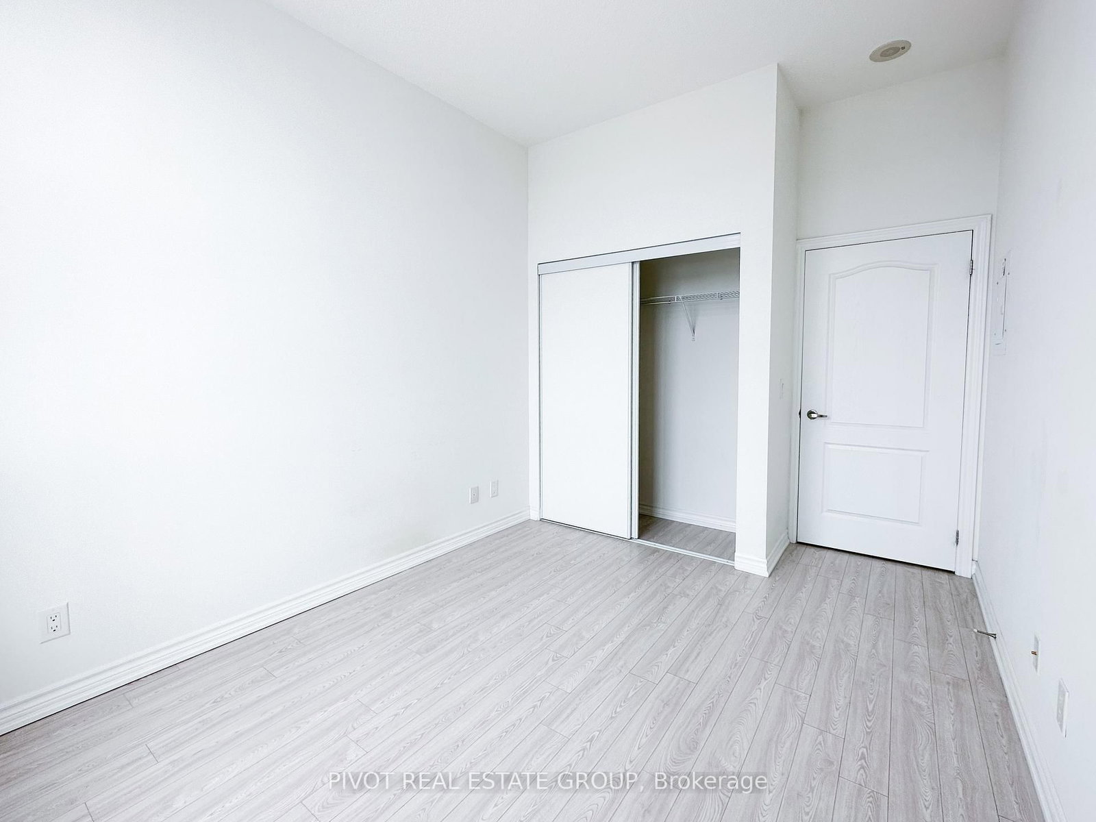 8323 Kennedy Road, Unit 119 - Photo 8
