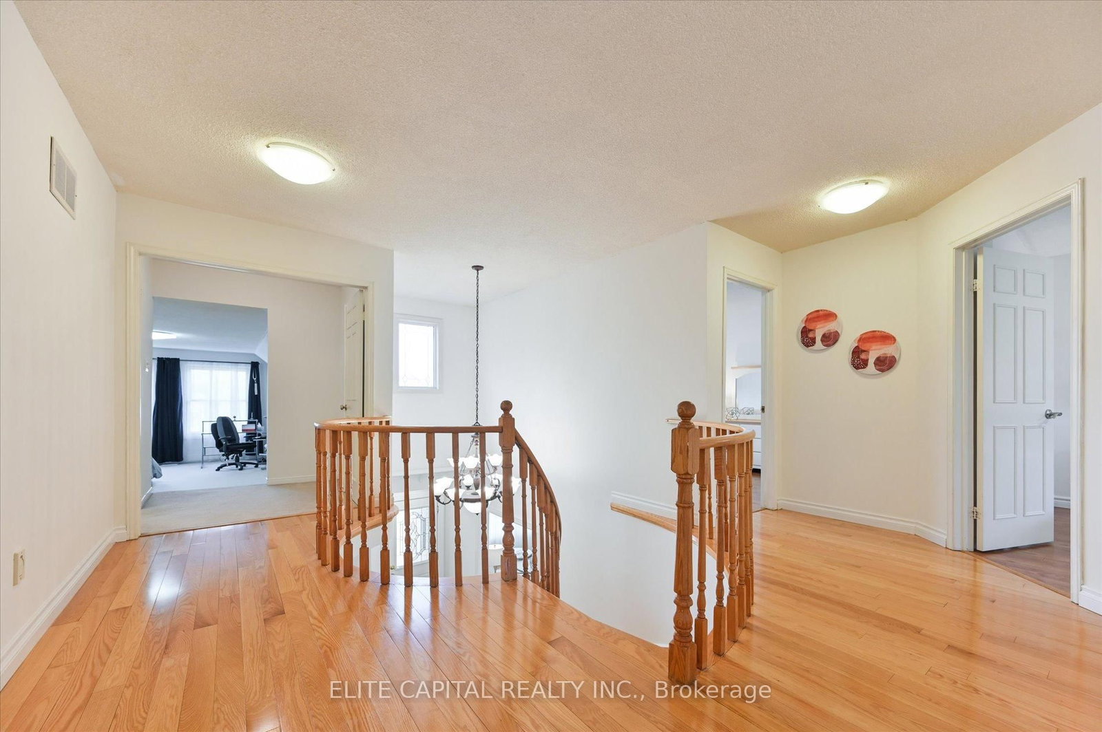 Detached House for sale at 54 Bauer Crescent, Markham, Ontario, L3R 4H4 - Unionville - MLS: N12982142