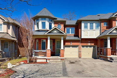 201 shirrick Dr | Richmond Hill | Image