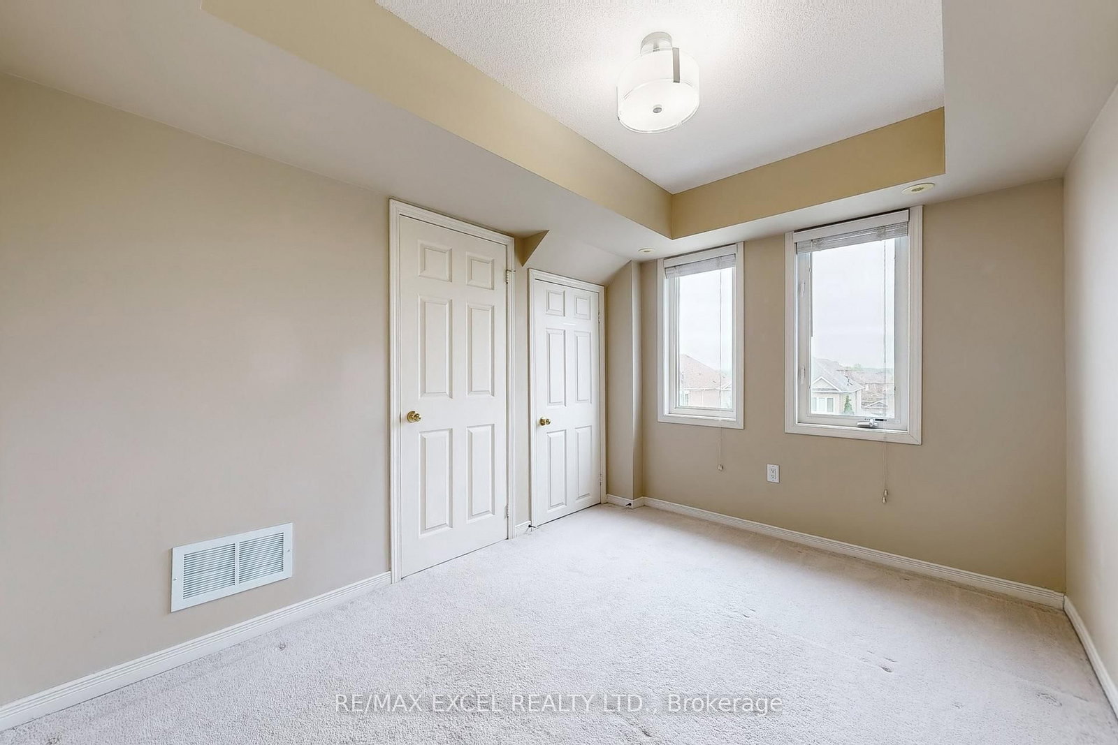 2173 Bur Oak Avenue - Photo 31