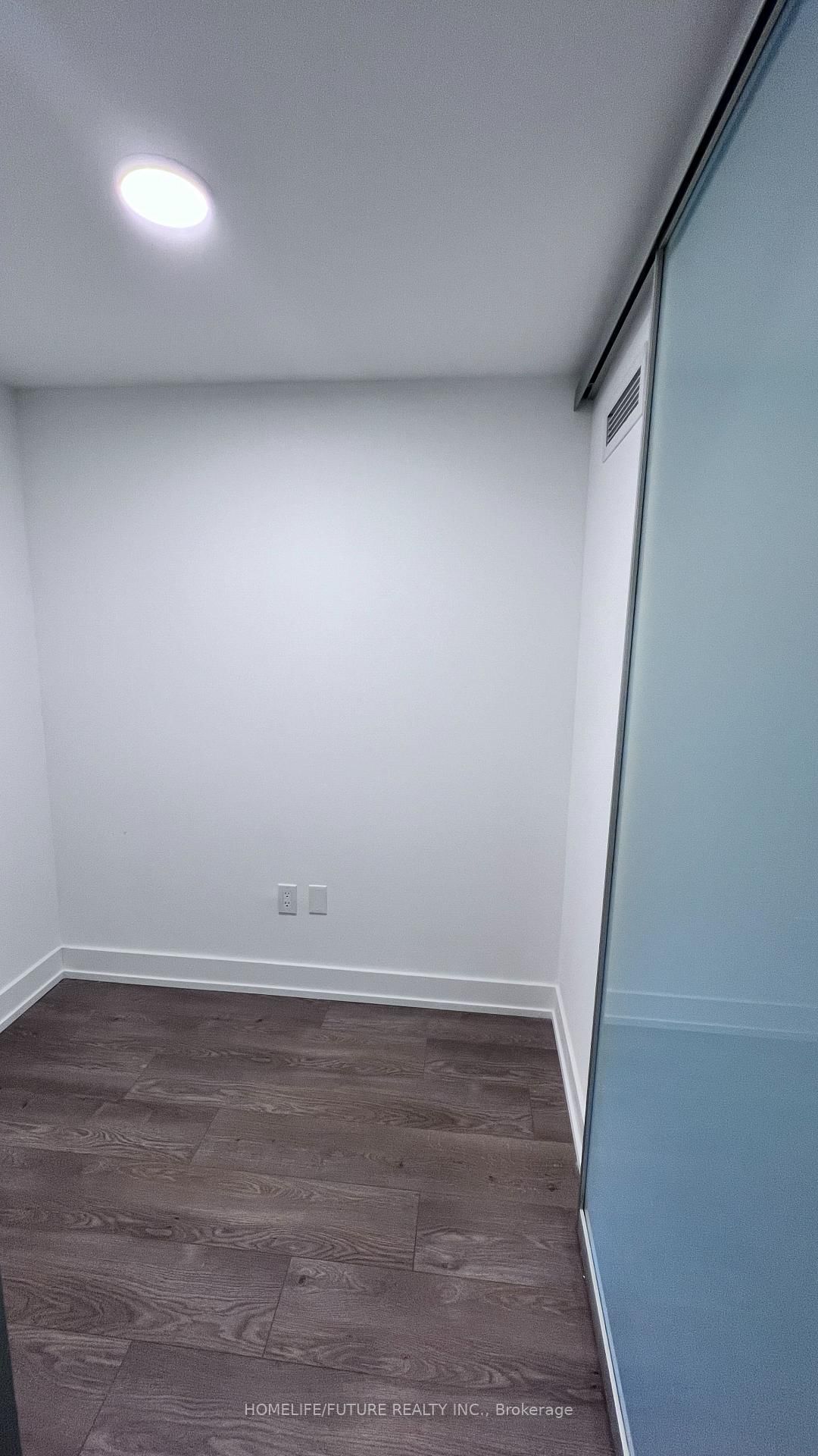 8 Cedarland Drive, Unit 826 - Photo 8