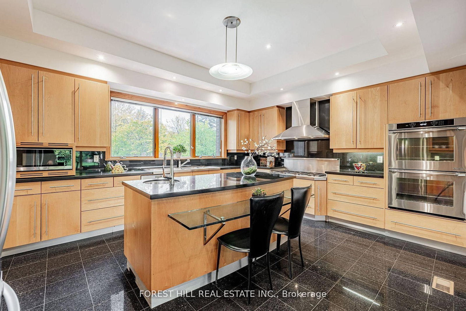 183 Arnold Avenue - Photo 6