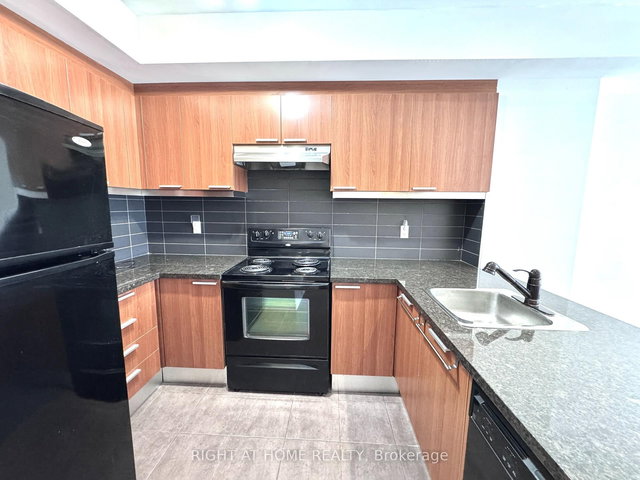 One bedroom Suite - 327 Carrville Road S S