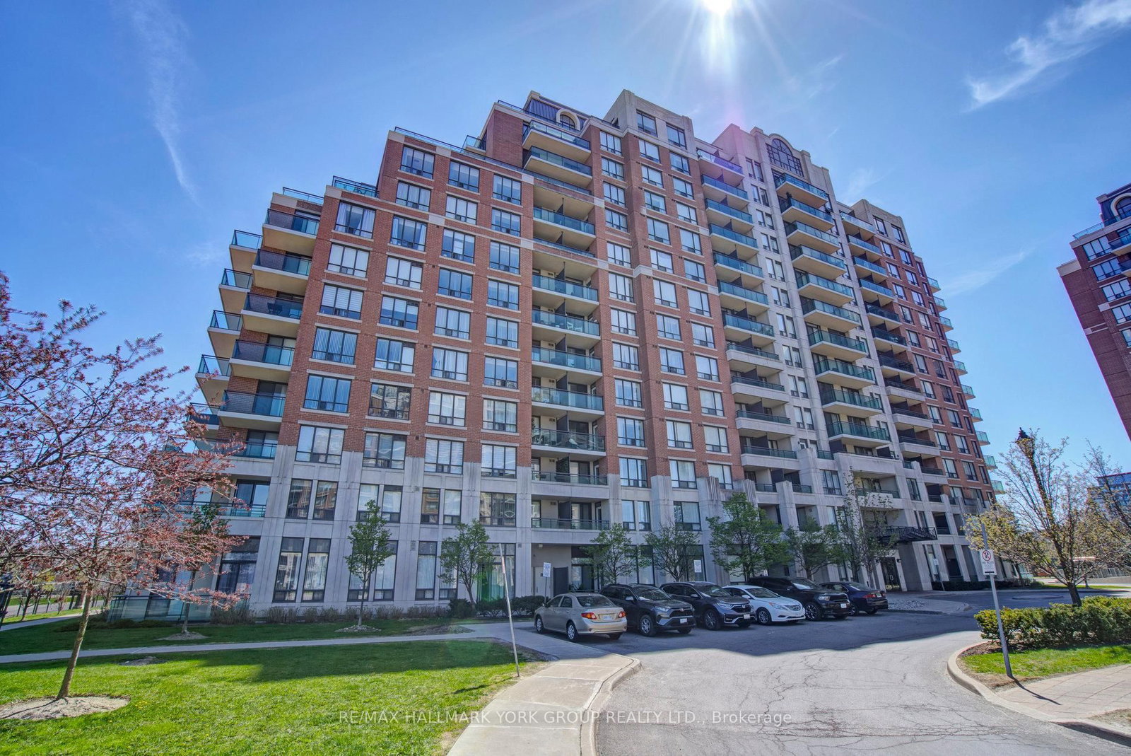 310 Red Maple Road, Unit 407 - Photo 50