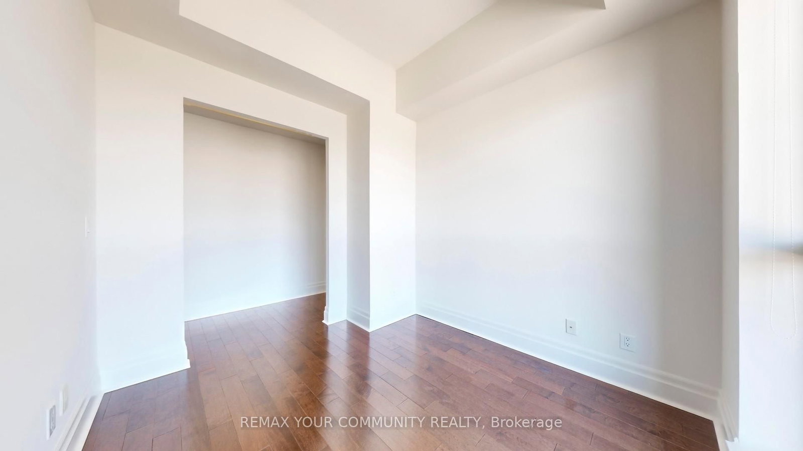 21 Upper Duke Crescent, Unit 703 - Photo 38