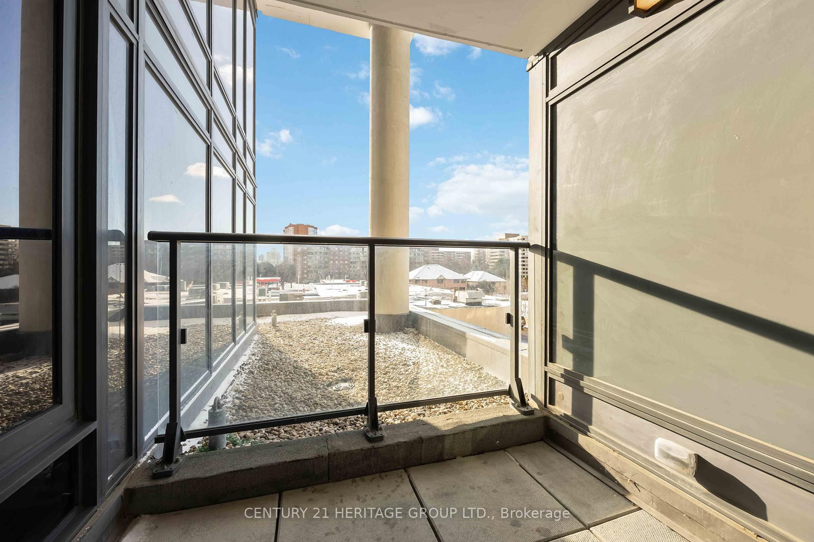 9618 Yonge Street, Unit 201 - Photo 22