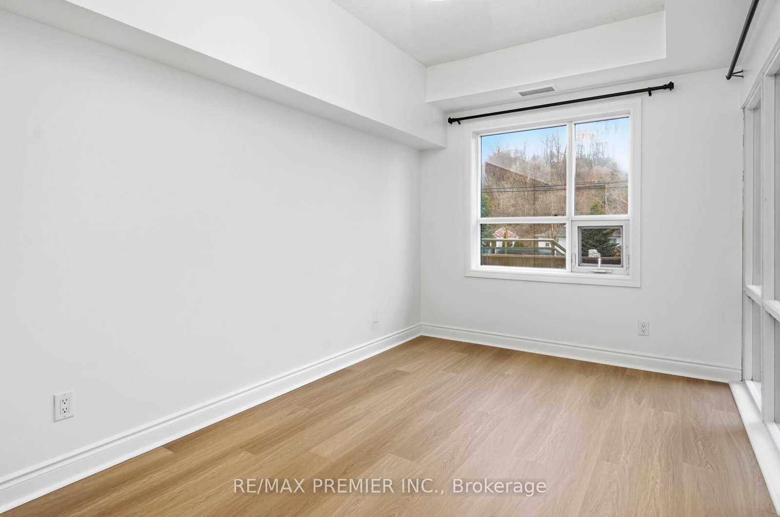 8201 Islington Avenue, Unit 106 - Photo 13