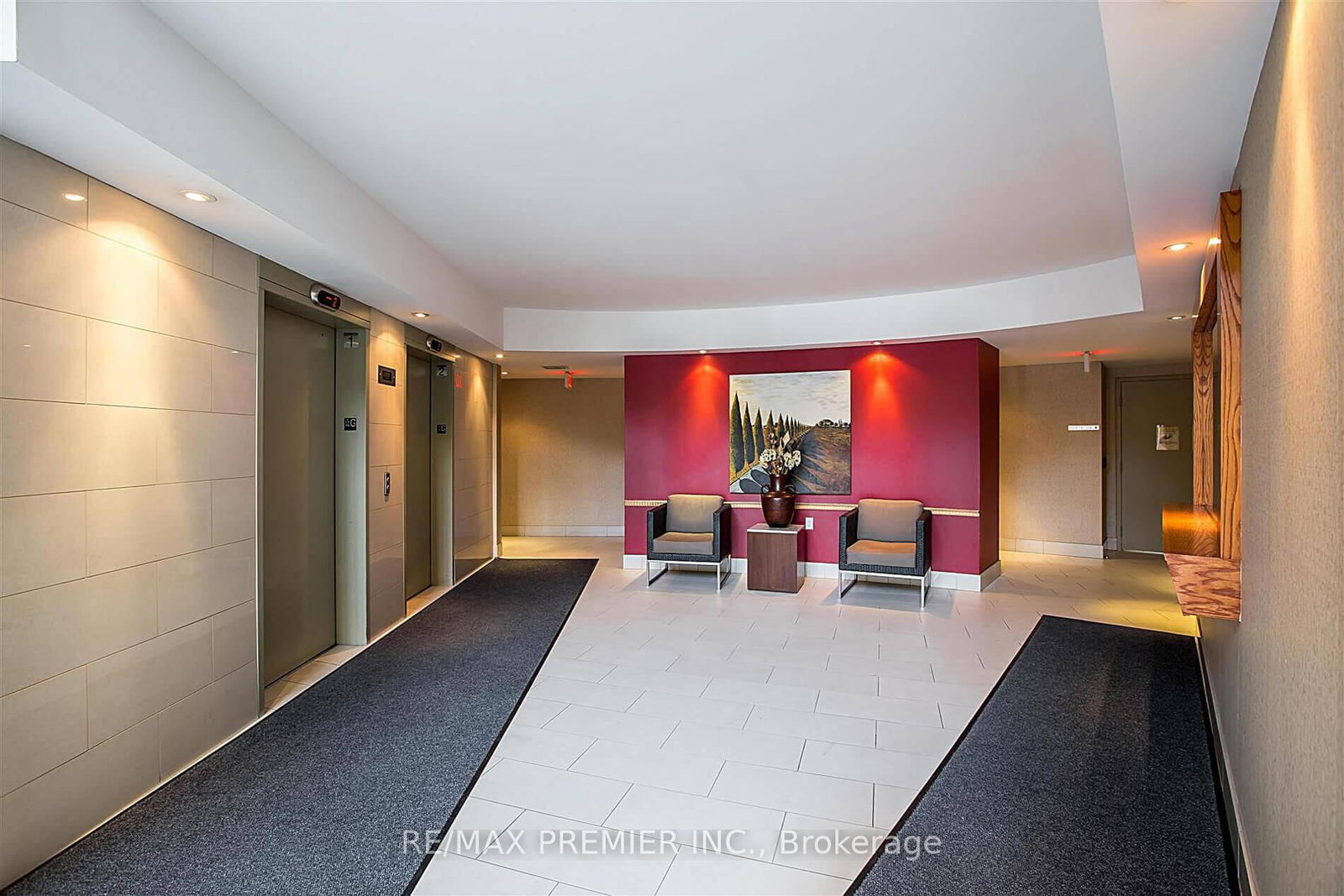 8201 Islington Avenue, Unit 106 - Photo 3