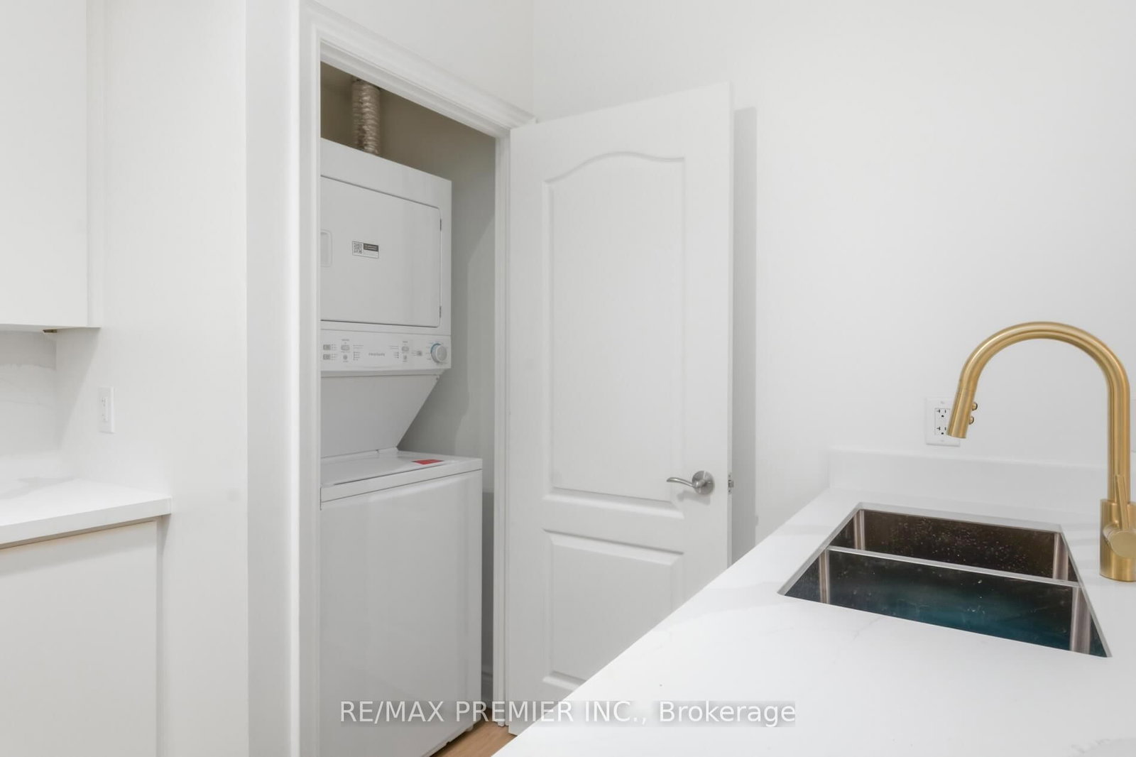 8201 Islington Avenue, Unit 106 - Photo 9
