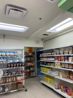 170 Esna Park Dr photo 4