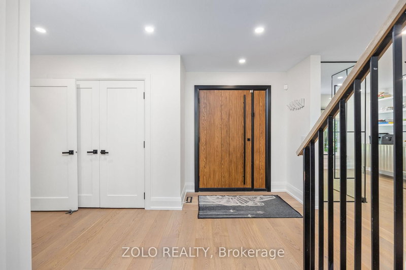 473 Keith Ave, Newmarket, L3X 1V5 | Image 3