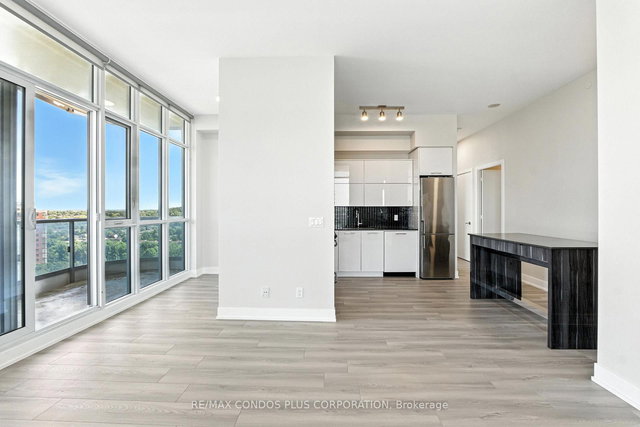 LPH15 - 9471 Yonge Street