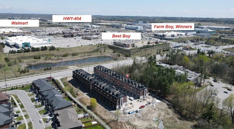 27 Chestnut Crt, Aurora, L4G 4A4 | Image 2