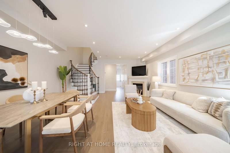 14 Lady Loretta Lane, Vaughan, L6A 4G3 | Image 2