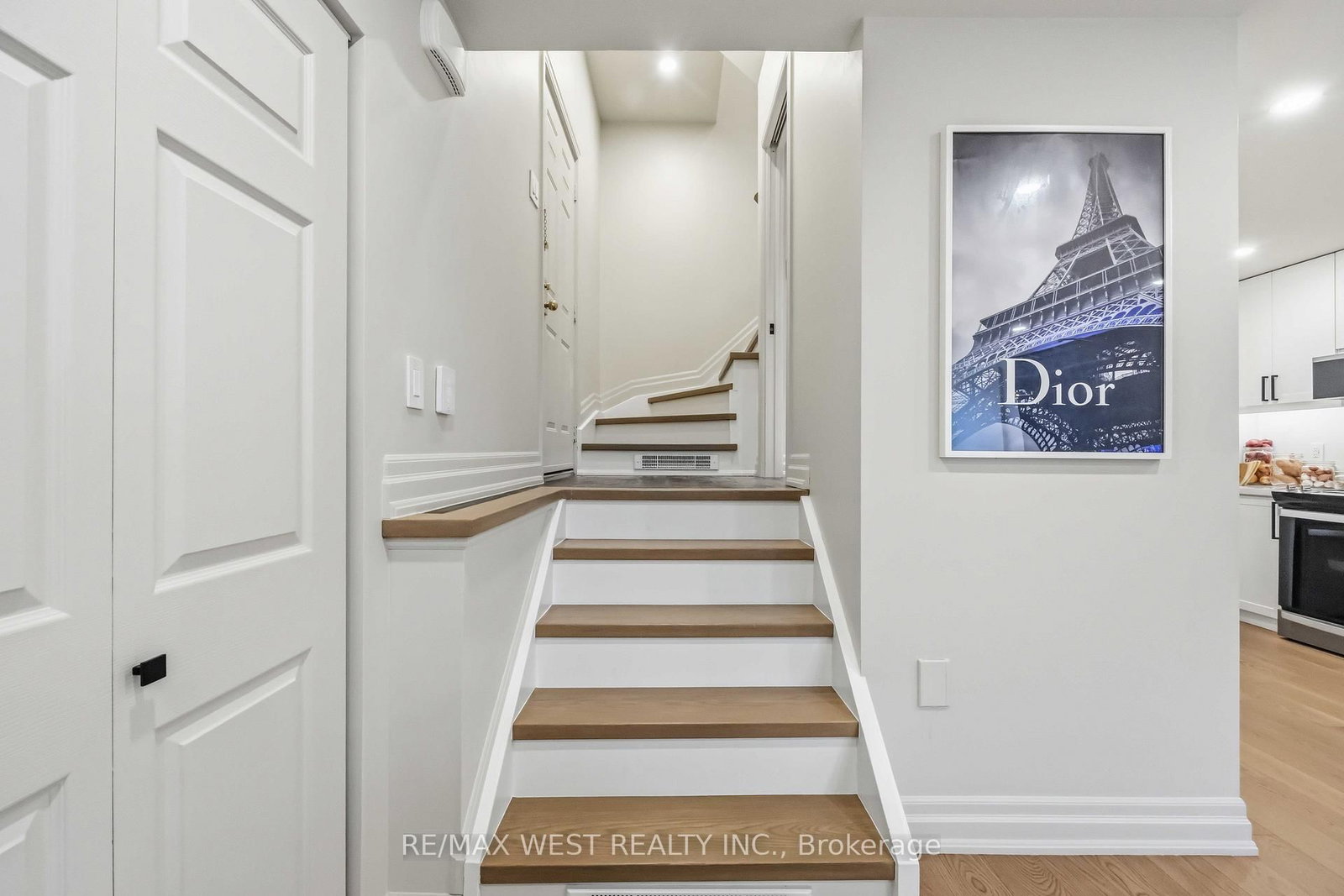 100 Arbors Lane, Unit TH #10 - Photo 14