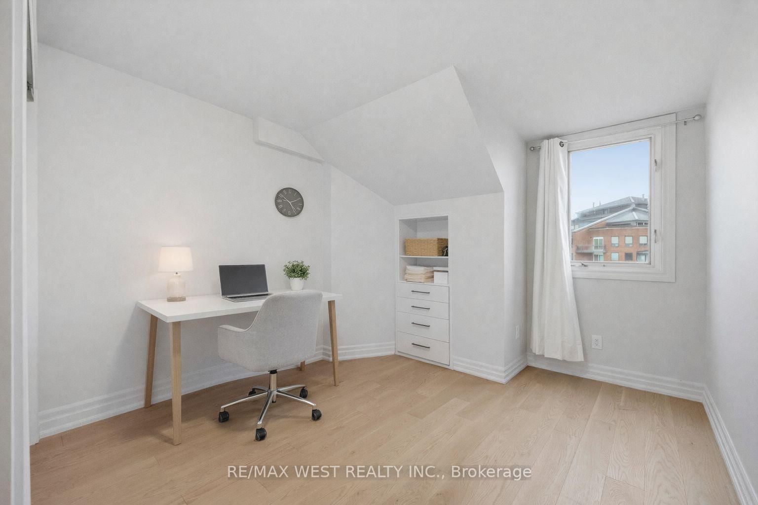 100 Arbors Lane, Unit TH #10 - Photo 25