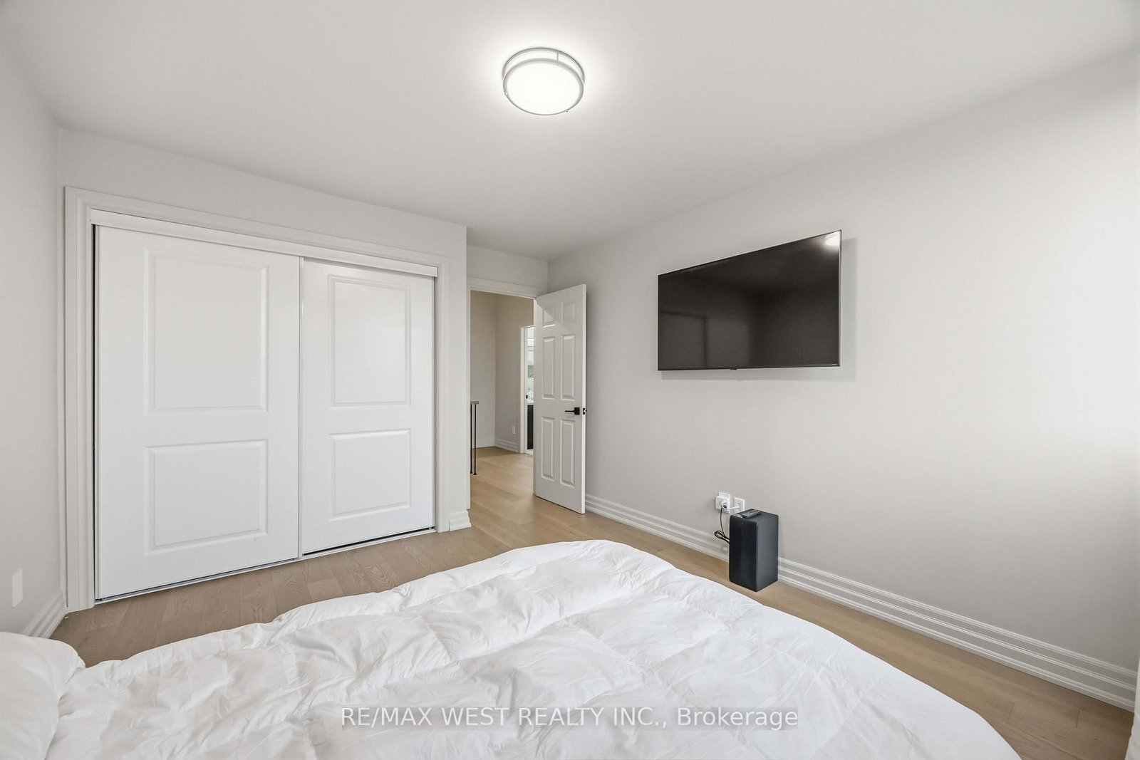 100 Arbors Lane, Unit TH #10 - Photo 30