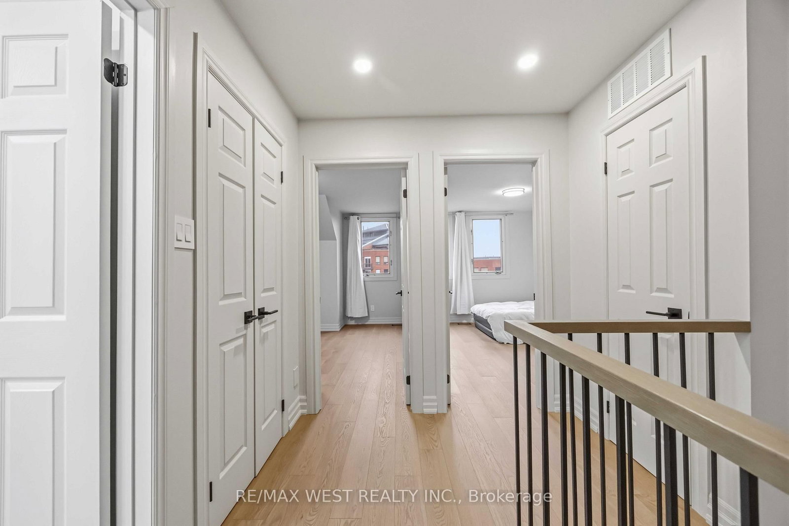 100 Arbors Lane, Unit TH #10 - Photo 36