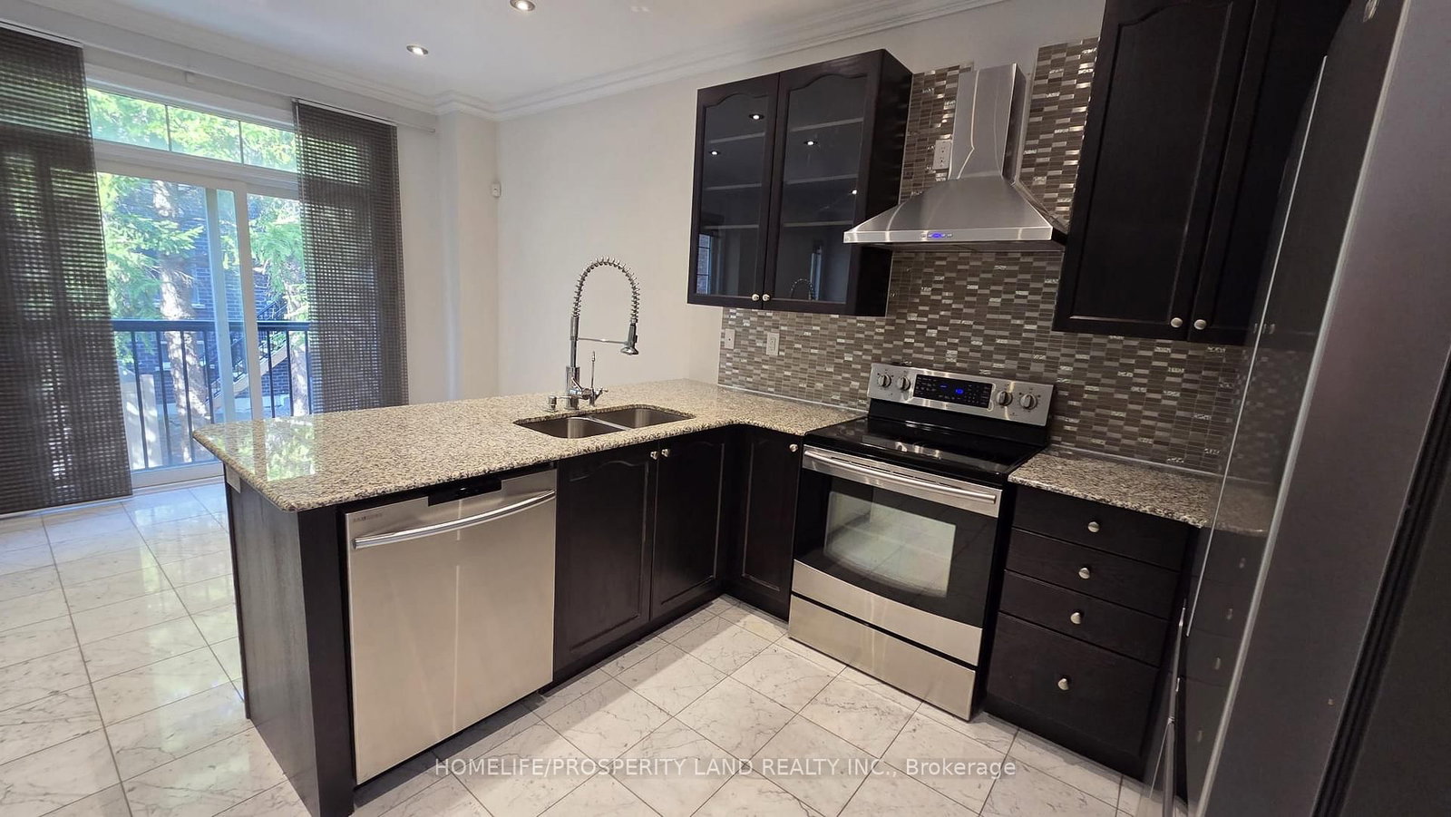 103 Maria Road - Photo 7