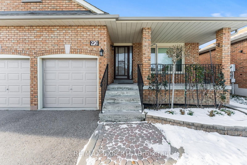 92 Mapes Ave, Vaughan, L4L 8R9 | Image 2