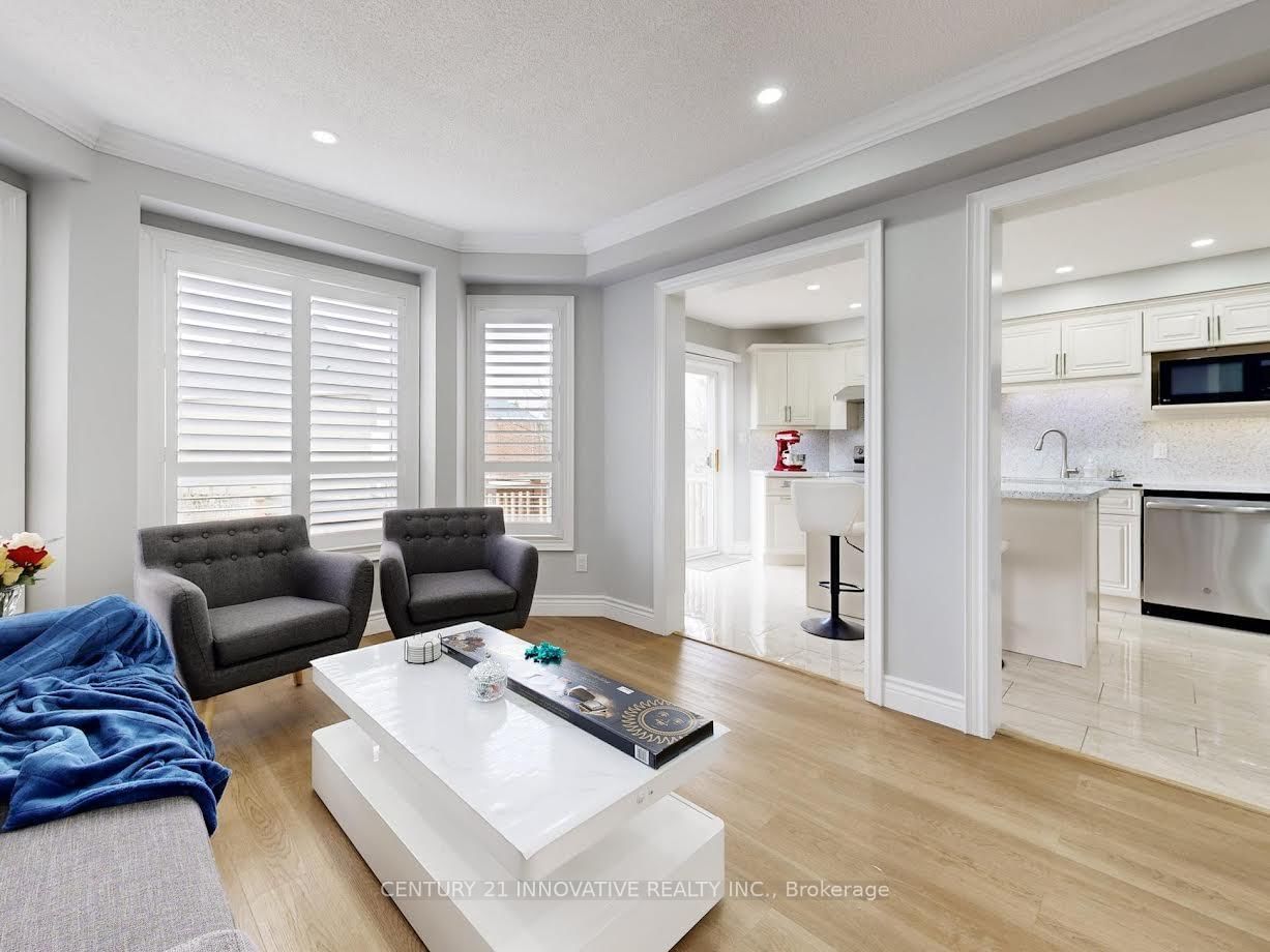 Detached House for sale at 336 St Joan of Arc Avenue, Vaughan, Ontario, L6A 3N1 - Maple - MLS: N12983888