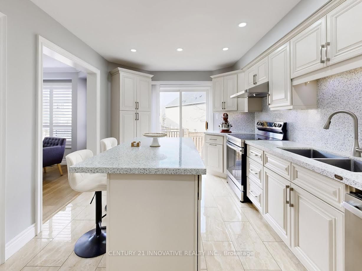 Detached House for sale at 336 St Joan of Arc Avenue, Vaughan, Ontario, L6A 3N1 - Maple - MLS: N12983888