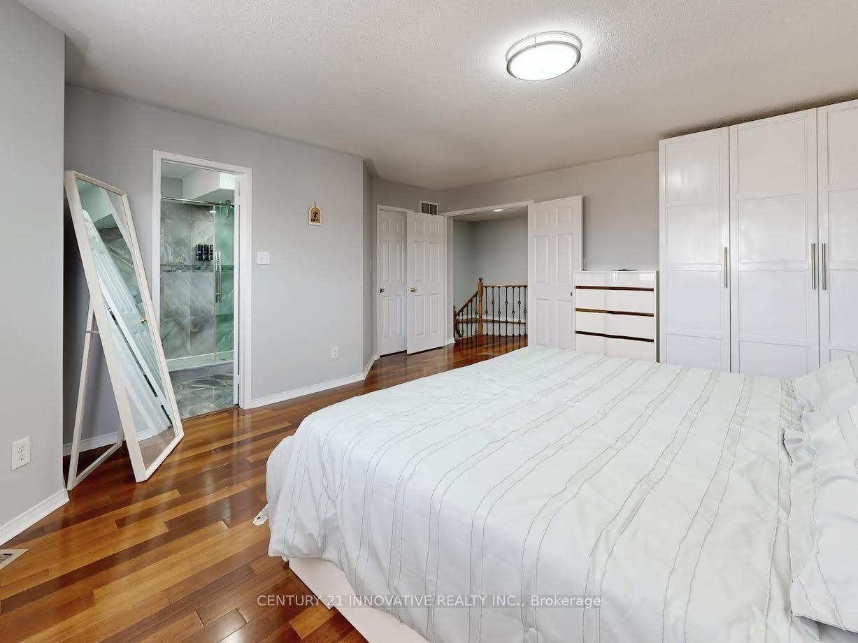 Detached House for sale at 336 St Joan of Arc Avenue, Vaughan, Ontario, L6A 3N1 - Maple - MLS: N12983888