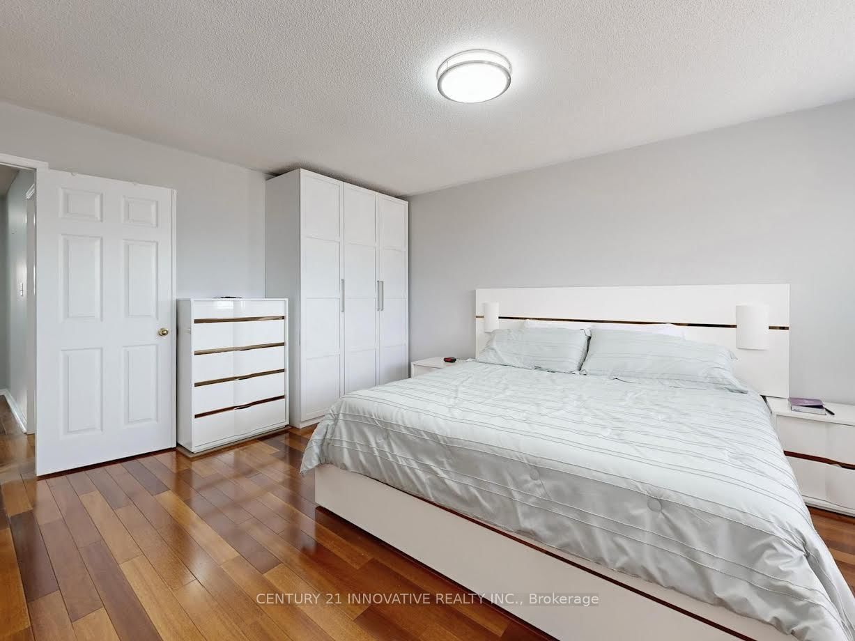 Detached House for sale at 336 St Joan of Arc Avenue, Vaughan, Ontario, L6A 3N1 - Maple - MLS: N12983888