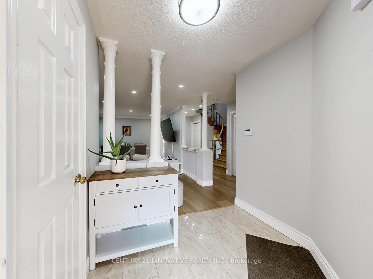 Detached House for sale at 336 St Joan of Arc Avenue, Vaughan, Ontario, L6A 3N1 - Maple - MLS: N12983888