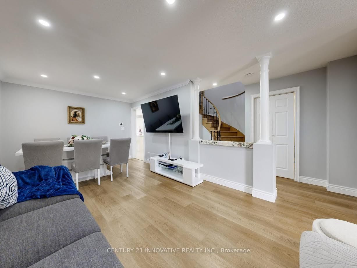 Detached House for sale at 336 St Joan of Arc Avenue, Vaughan, Ontario, L6A 3N1 - Maple - MLS: N12983888