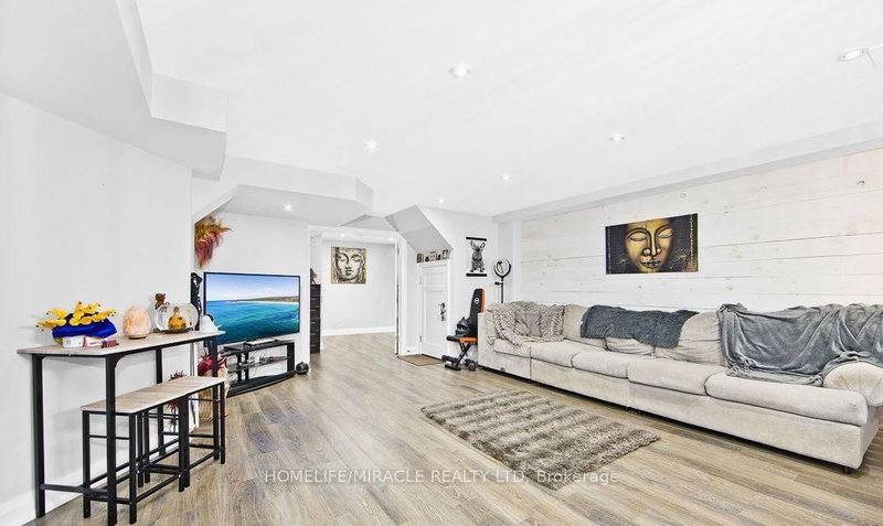 lower - 75 Jewelwing Crt, Bradford West Gwillimbury, L3Z 0N7 | Image 3