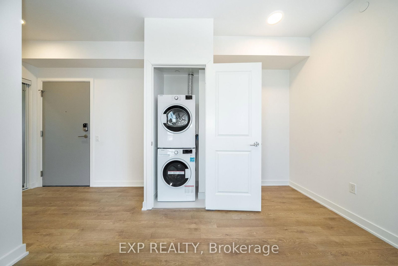 30 Upper Mall Way, Unit A2205 - Photo 15