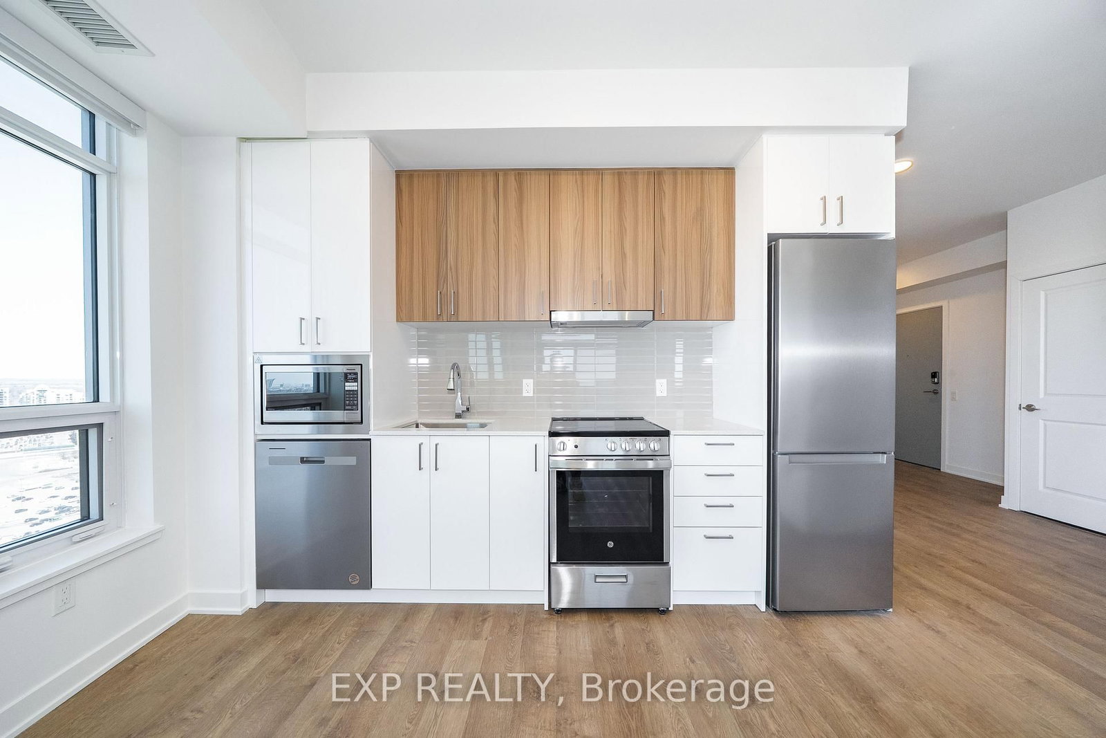 30 Upper Mall Way, Unit A2205 - Photo 17