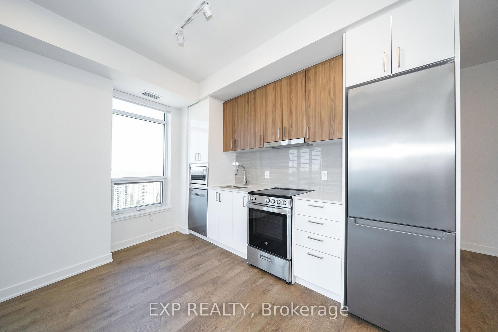 30 Upper Mall Way, Unit A2205 - Photo 18