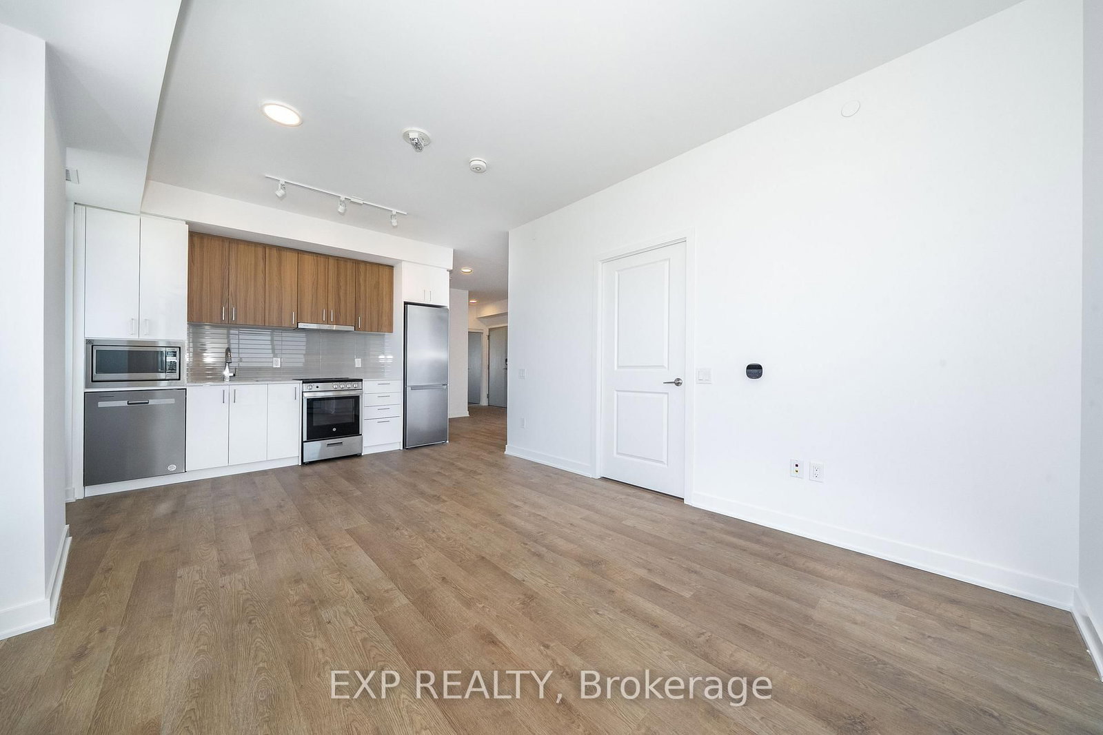 30 Upper Mall Way, Unit A2205 - Photo 22