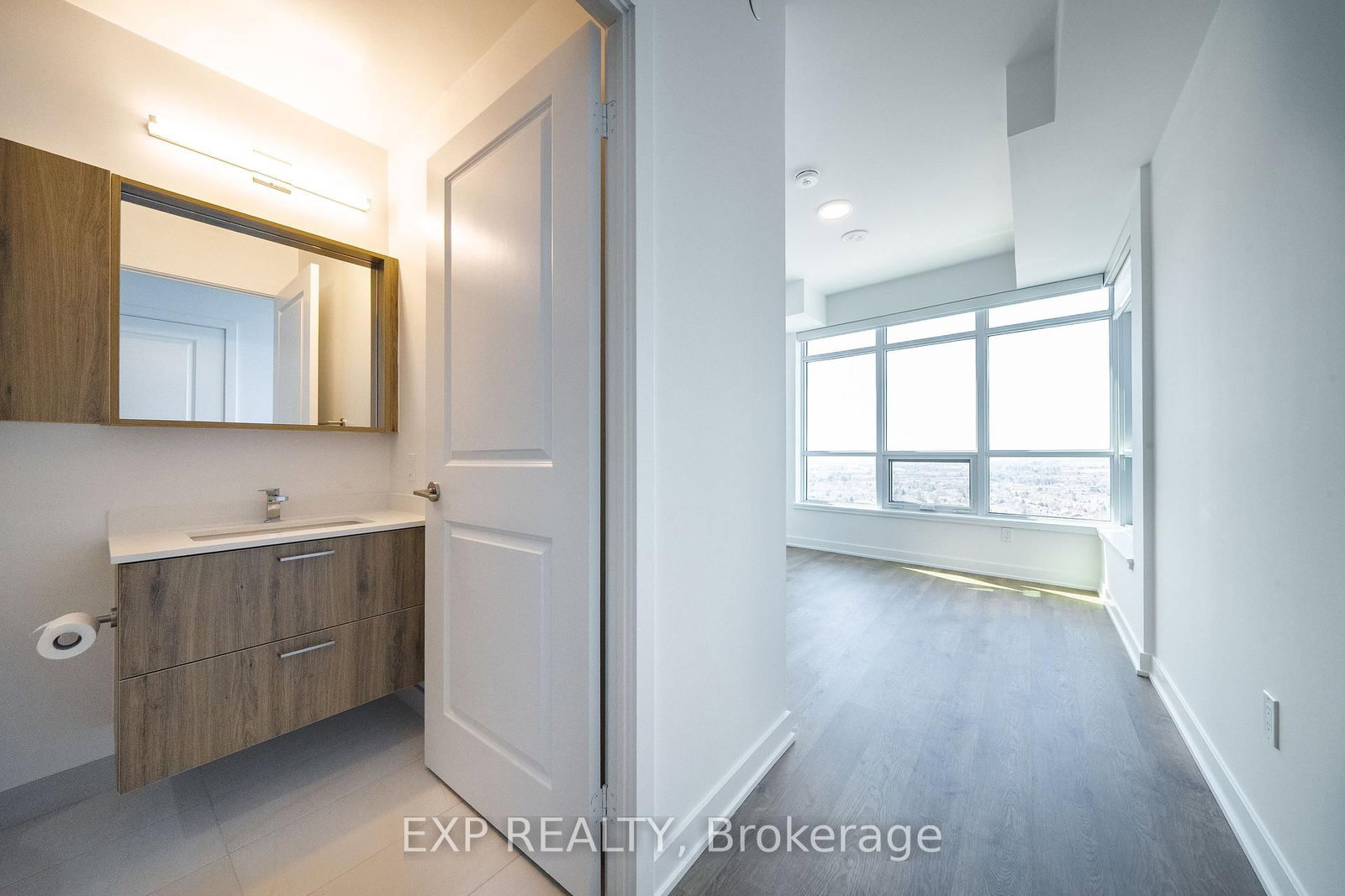 30 Upper Mall Way, Unit A2205 - Photo 24