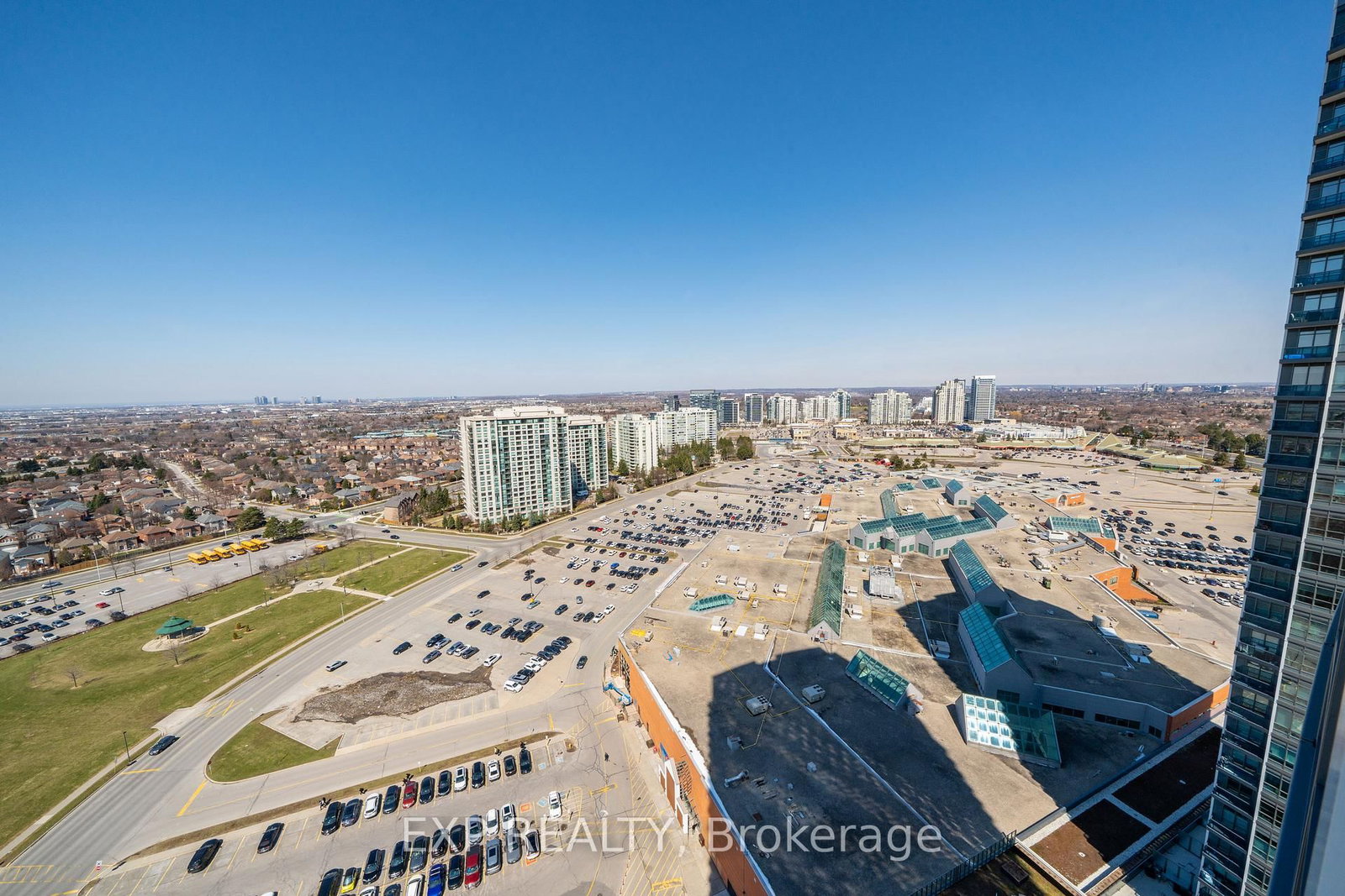 30 Upper Mall Way, Unit A2205 - Photo 34