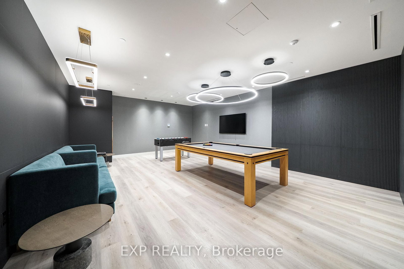 30 Upper Mall Way, Unit A2205 - Photo 40