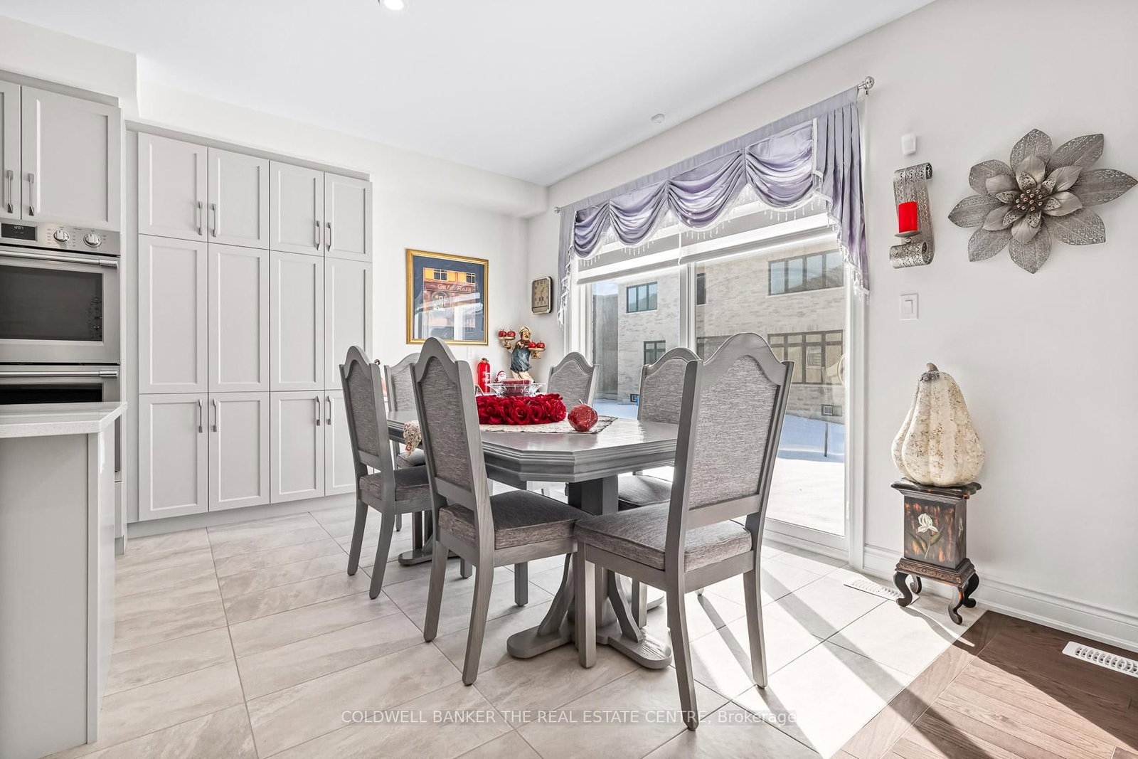 28 Bellflower Crescent - Photo 10