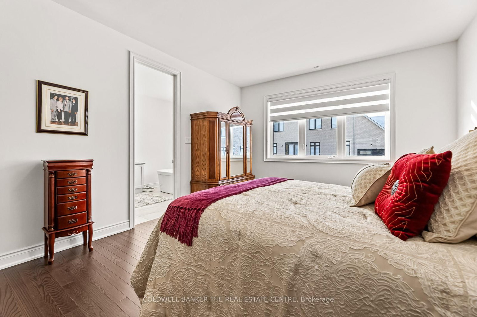 28 Bellflower Crescent - Photo 17