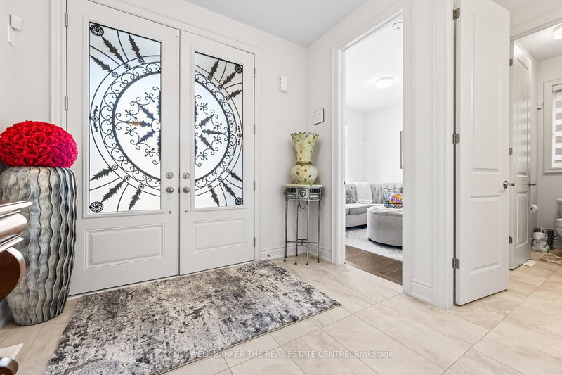 28 Bellflower Cres, Adjala-Tosorontio, L0G 1W0 | Image 3