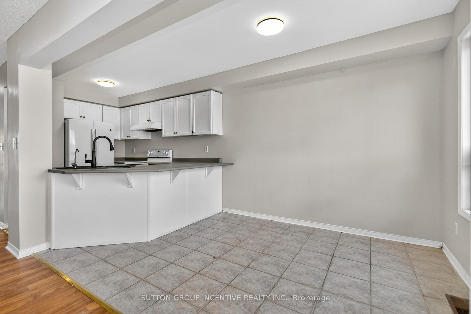 Townhouse for sale at 1410 Forest Street, Innisfil, Ontario, L9S 4Y4 - Alcona - MLS: N12984218