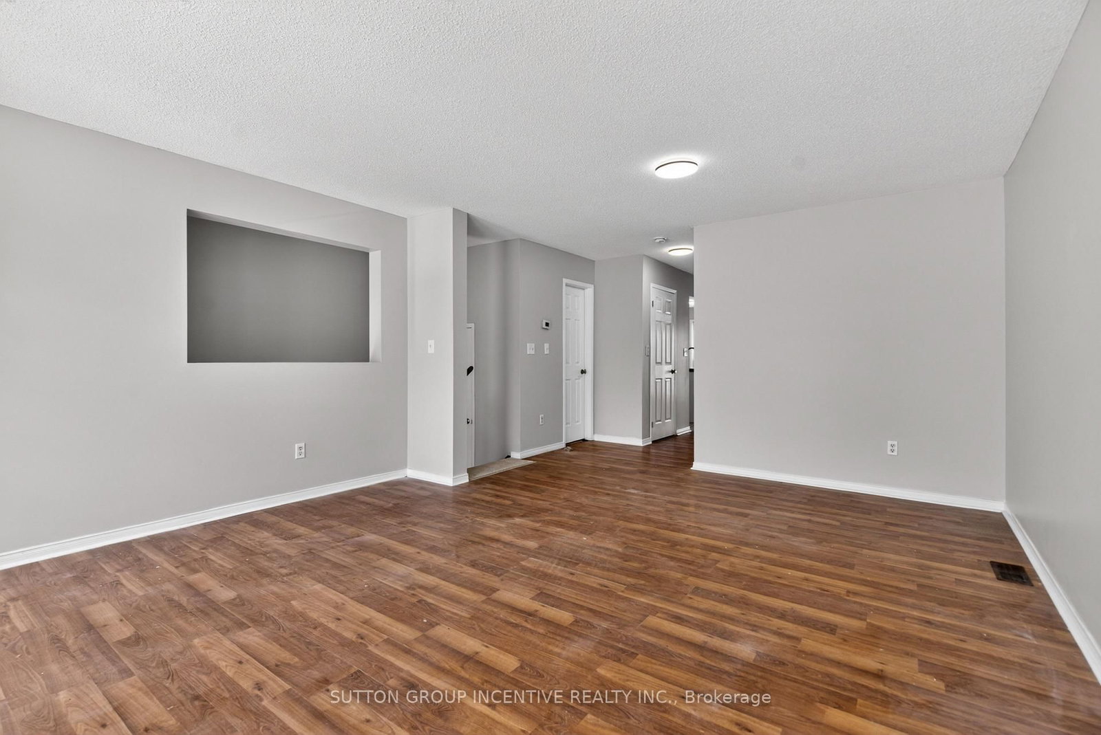 Townhouse for sale at 1410 Forest Street, Innisfil, Ontario, L9S 4Y4 - Alcona - MLS: N12984218