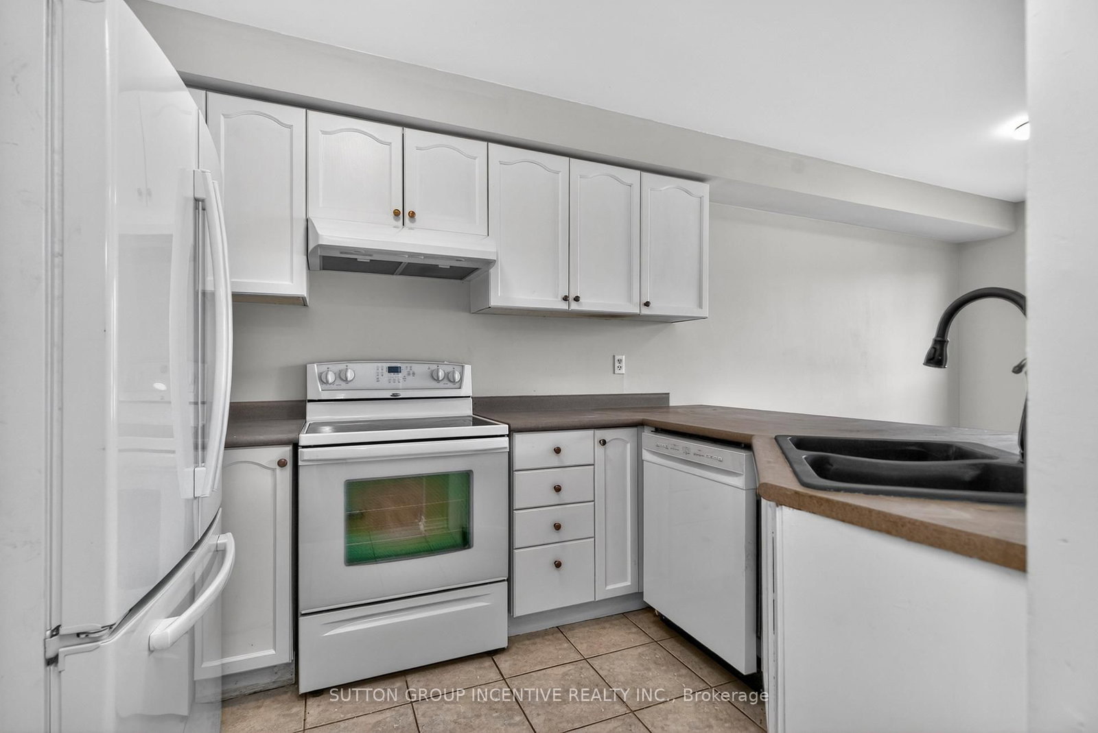 Townhouse for sale at 1410 Forest Street, Innisfil, Ontario, L9S 4Y4 - Alcona - MLS: N12984218