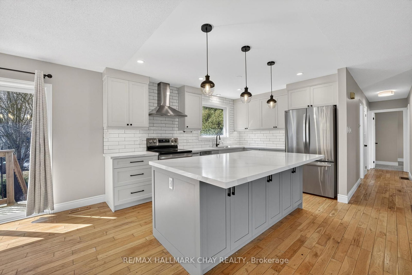 Detached House for sale at 224 Thornton Avenue, Essa, Ontario, L0L 2N0 - Thornton - MLS: N12984564