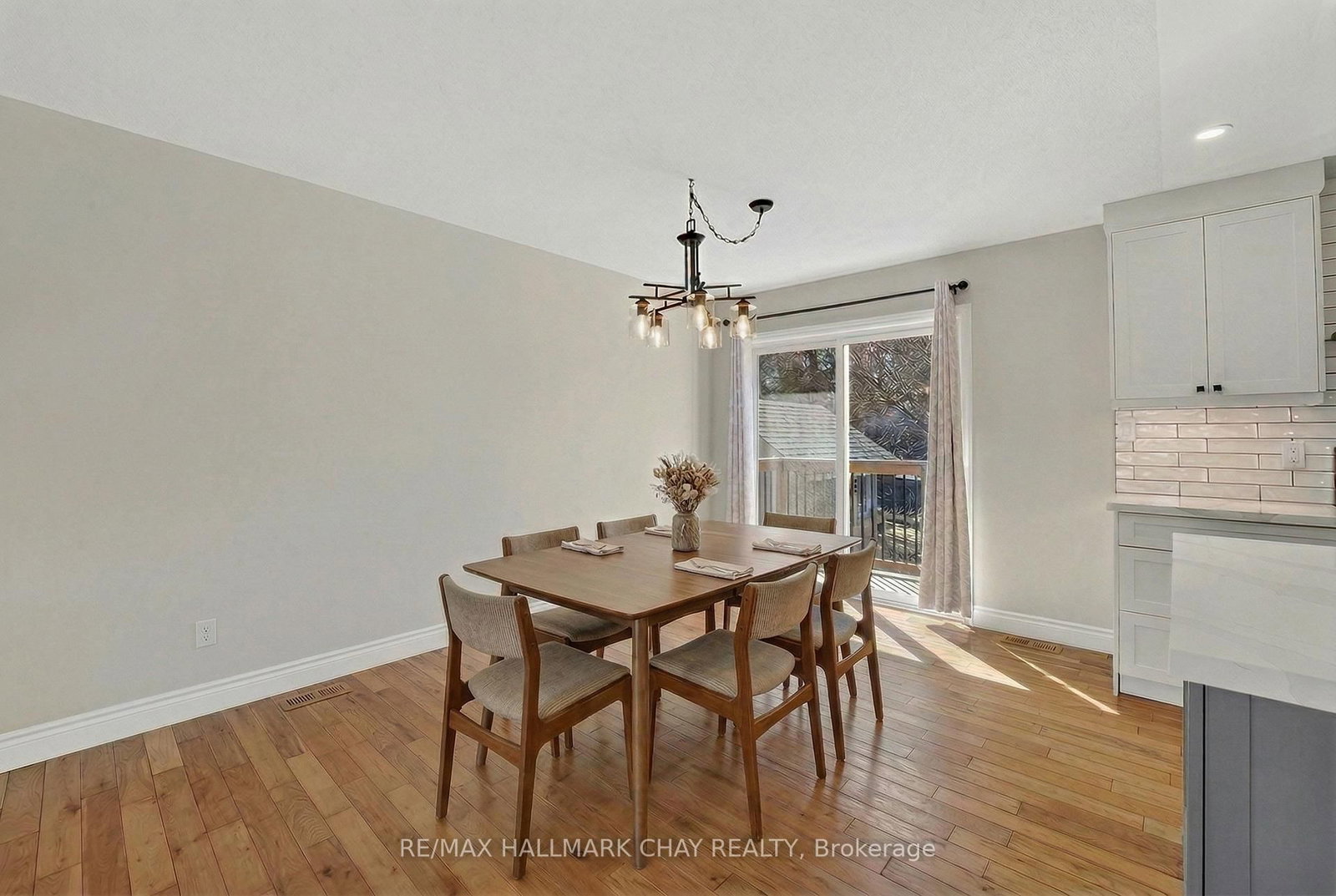 Detached House for sale at 224 Thornton Avenue, Essa, Ontario, L0L 2N0 - Thornton - MLS: N12984564